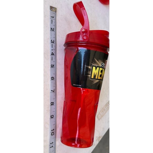 Set of 3 Go Big Go Six Flags Member Red 18-20 oz. Plastic Tumblers w/Top Handle - Picture 6 of 13